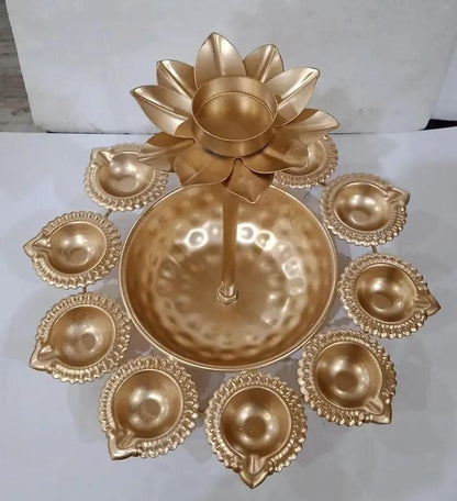 Metal Diya Urli With Flower Shape Tea - Light Holder